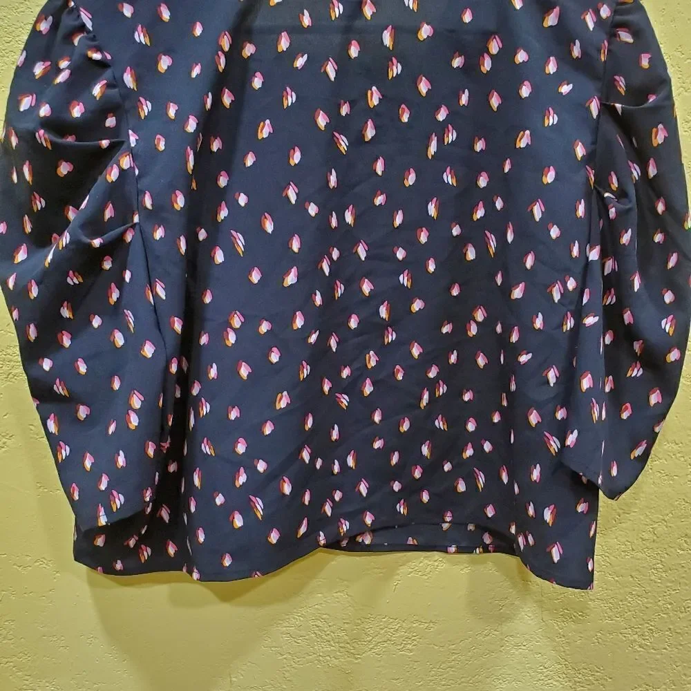 Free Press NWT Puff Sleeve Floral Crop Top XXL Black Pink - Picture 9 of 9